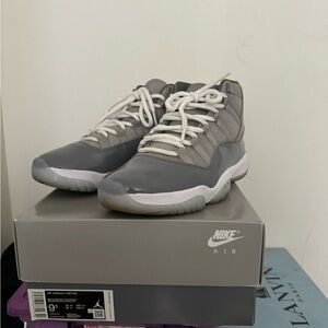 Jordan XI Cool Gray as 9.5